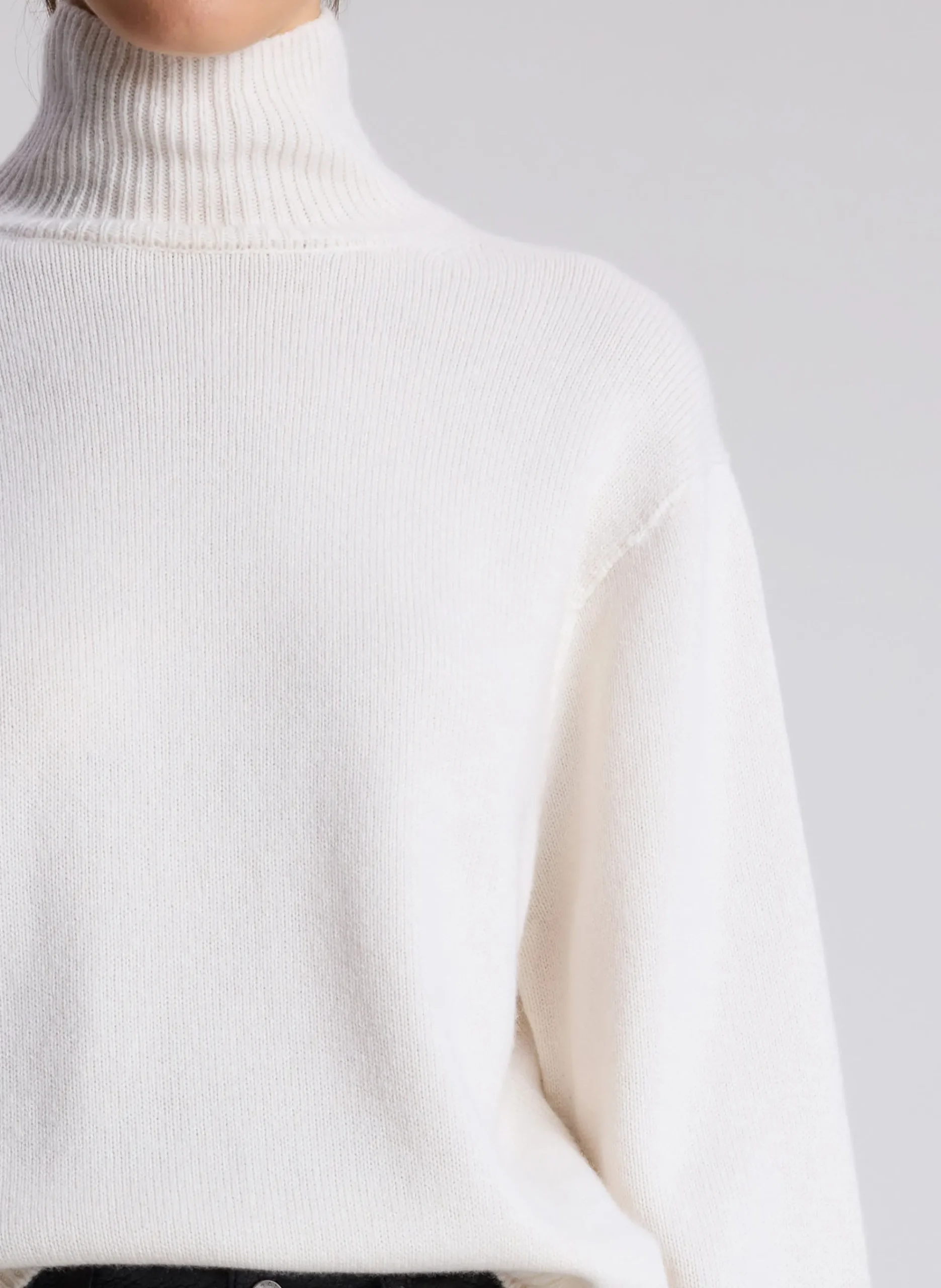 teddy_cashmere_turtleneck_1-1.webp Women A.L.C. Tops | Sweaters>Teddy Cashmere Turtleneck Sweater